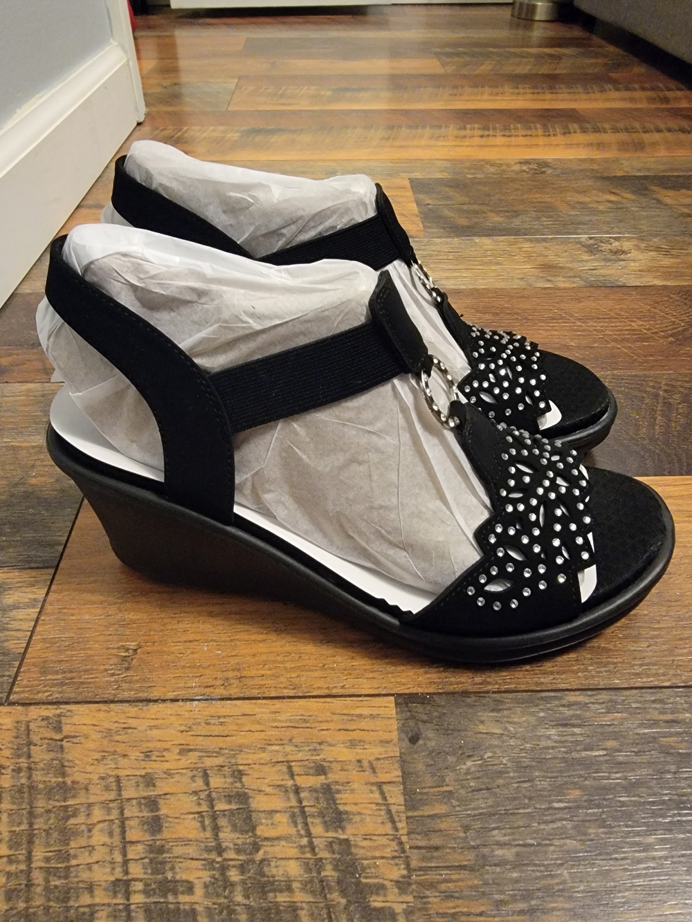 Skechers Queen B Wedge Sandals - Picture 2 of 4